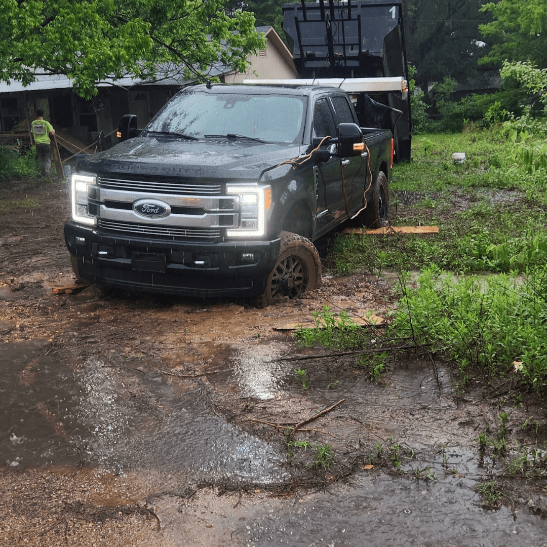 Recovery Services 24 Hour Mobile Truck, Trailer And Tire Repair (10)