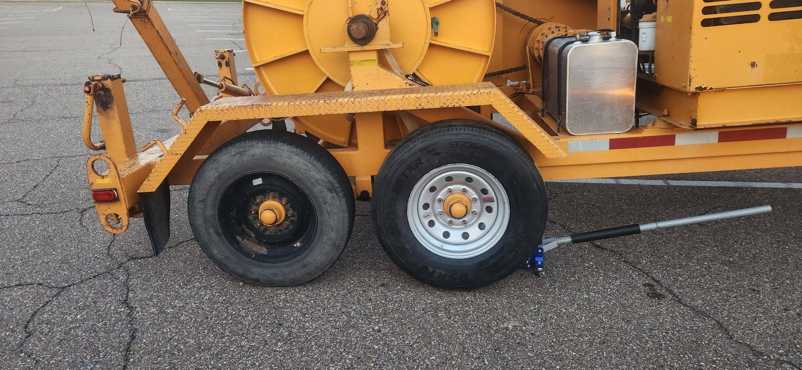 Recovery Services 24 Hour Mobile Truck, Trailer And Tire Repair (28)